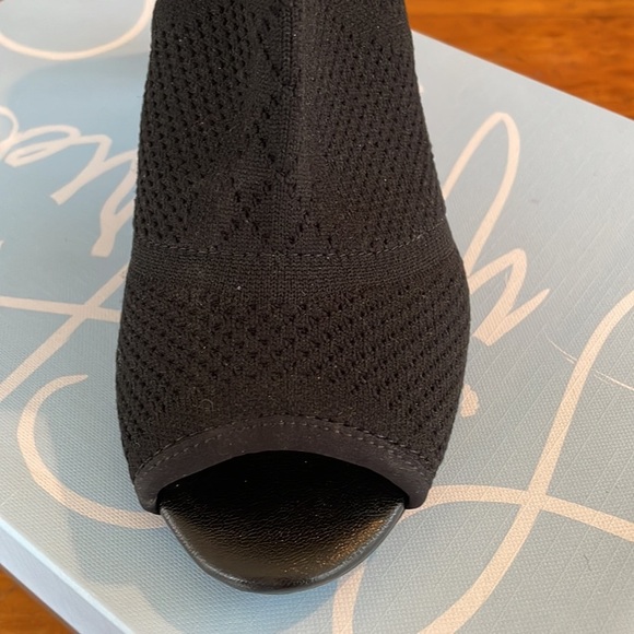 Life Stride | Alita Slingback Heel With Peep-Toe & Soft Knit Upper; Size 7.5M - Picture 12 of 17